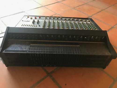 Consola De Audio,  Yamaha, Emx 2300