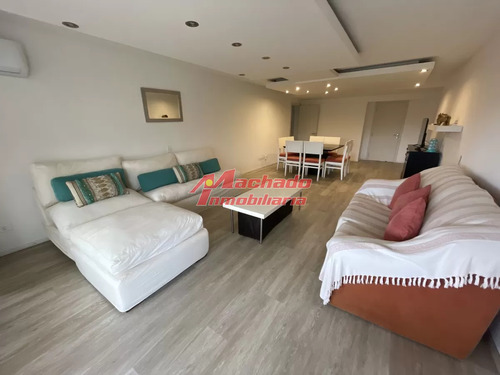 Apartamento En Roosevelt - Punta Del Este 3 Dormitorios Y Dependencia 