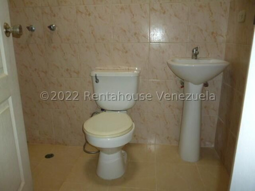 Imagen 7 de 11 de Casa En Circuito Cerrado Puerta Maraven-(3-hab-2-baños)-subterraneo 8000litros-porcelanato- Punto Fijo.#22-26625.