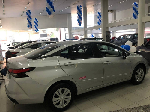 Imagem 7 de 9 de Nissan Versa 1.6 16v Flex Sense Manual