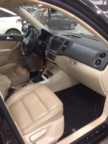 Imagem 4 de 9 de Volkswagen Tiguan 2.0 Tsi