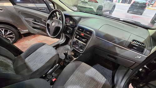 Fiat Punto 1.4 Attractive