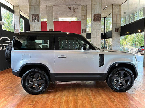 Imagen 4 de 21 de Land Rover Defender New 90 Extrafull