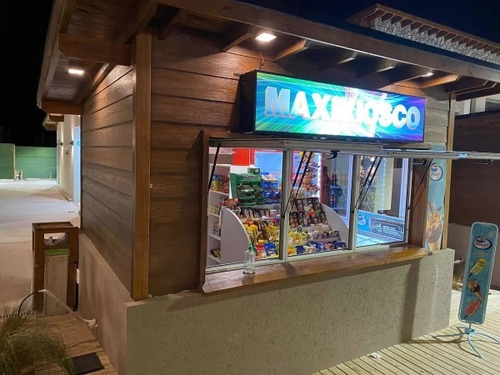 Imagen 5 de 6 de Gondola Comercial Costa Esmeralda