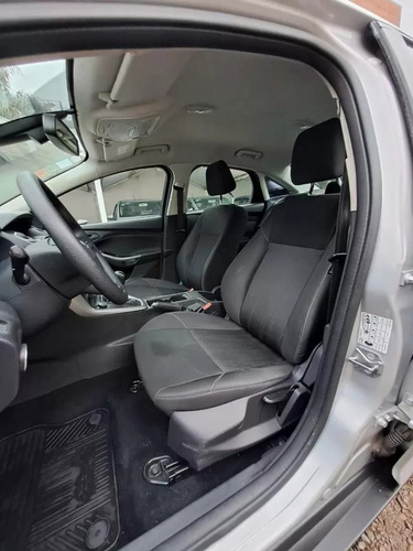 Ford Focus III 1.6 Sedan S