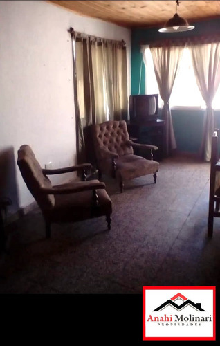 Casa A Una Cuadra Y Media Del Mar - 70 N ° 193 -