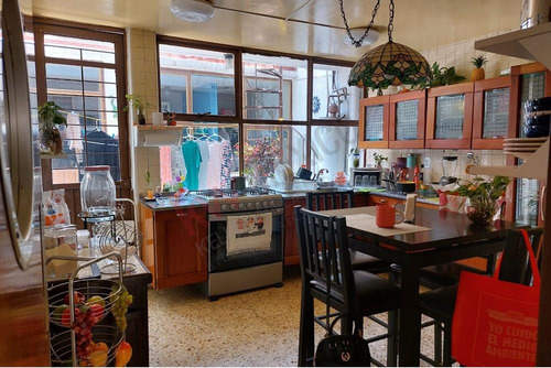Casa En Venta En Fraccionamiento Cerrado En El Sur De Cdmx A Sólo Un Par De Cvuadras De Perifér...
