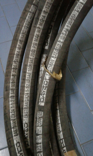 Manguera Hidraulica De Alta Presion Dayco 1 1/2, 4 Mallas