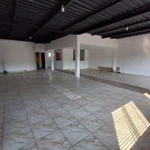 Edificio Con Oficinas, Area De Deposito, 750 Mts En Venta Av Bolivar Valencia Carabobo Lf24-16394