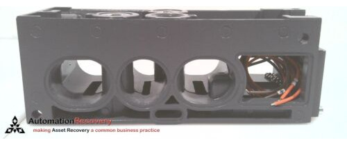 Numatics 239-572 Manifold Block 3/4 Npt Plug In, New #2 Ccf