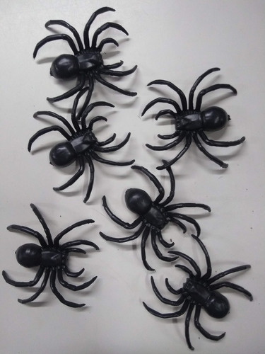 Imagen 1 de 4 de Arañas Negras Grandes X6 Halloween Decoracion Cotillon