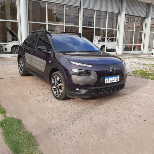 Imagen 3 de 15 de Citroën C4 Cactus Puretech 110 At6 Shine 2017 Baudena