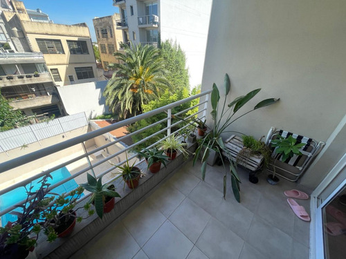 ¡impecable 3 Ambientes Con Cochera Y Amenities Y Mucha Luz !