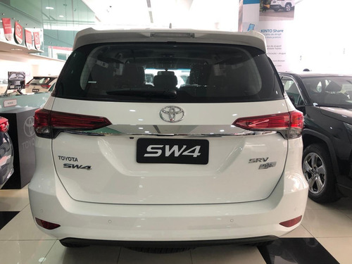 Imagem 5 de 8 de Toyota Hilux Sw4 Srv 4x2 2.7 Flex 16v Aut.
