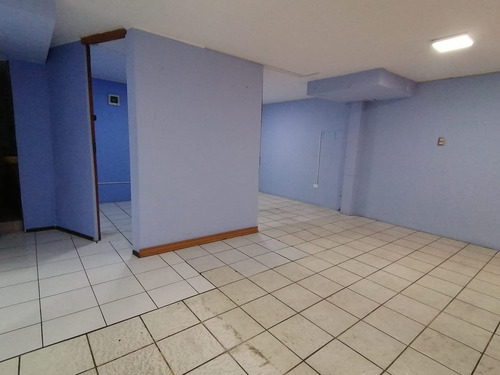 Local Comercial 61 Mt2 Plaza Ñunoa