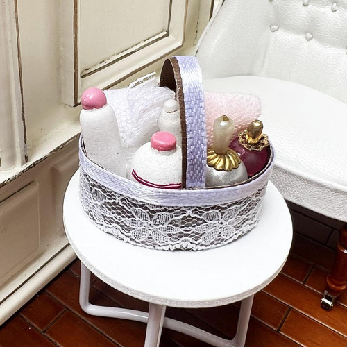 Cesta De Baño Para Casa De Muñecas A Escala 1/12,