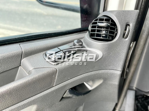 Imagem 14 de 15 de Mercedes-benz Atego 1419 - 2019 - Chassi 7.1m - Único Dono