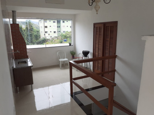 Imagem 12 de 15 de Casa Sobrado Com 2 Dormitórios, 94 M², R$ 230.000 - Araras - Teresópolis/rj. - Ca01911 - 70269301