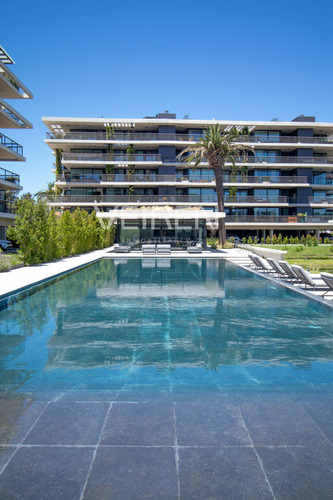 Increíble Apartamento Con Vista Lago A Estrenar En Well 3