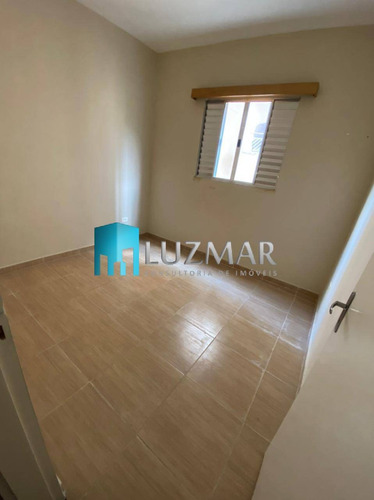 Imagem 3 de 8 de Apartamento Com Três Dormitórios No Embu Das Artes - 352ll