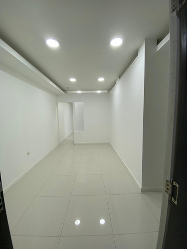 Apartamento En Cordón Ideal Oficina