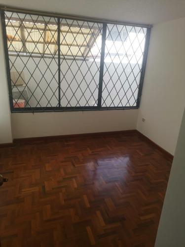 Departamento De 4 Habitaciones, Vendo O Cambio