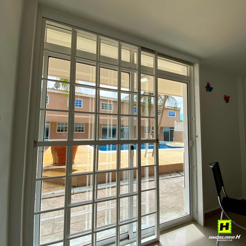 Town House En Venta Conjunto Residencial Las Antillas Tucaca