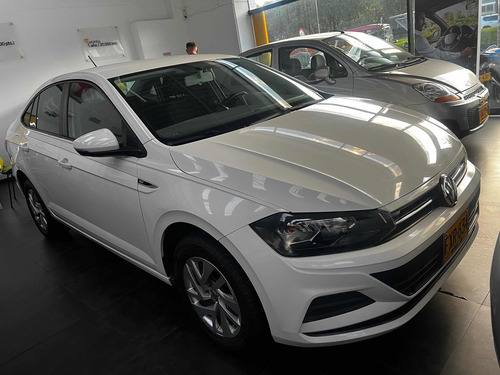 Imagen 3 de 9 de Volkswagen Virtus 2020 1.6 Comfortline