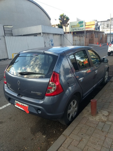 Renault Sandero 1.6.l