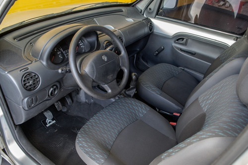 Imagen 17 de 19 de Renault Kangoo Confort 5 Asientos 2015 Dci Osn