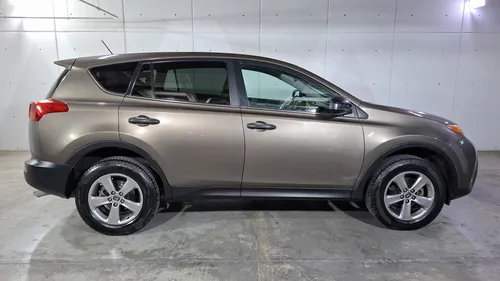 Toyota RAV4 2.5 Le At