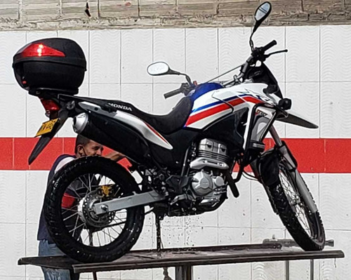 Honda Xre300 Rally