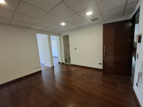 Lo Fontecilla 201, Recepción 3 Privados 2 Baños 2 Est.