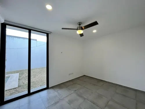 Casa De Una Planta En Venta En Mérida En Mirova, Dzityá