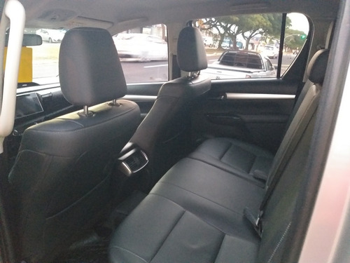 Imagem 10 de 11 de Toyota Hilux 2018 2.8 Tdi Srv Cab. Dupla 4x4 Aut. 4p