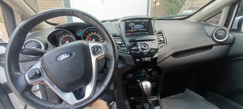 Ford Fiesta Kinetic 1.6 Design 120cv Titanium