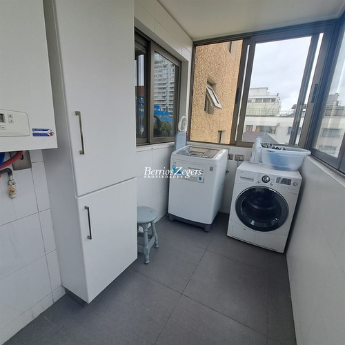 Departamento En Venta De 4 Dorm. En Viña Del Mar