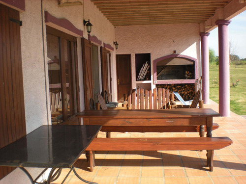 Quinta En Venta De 4 Dormitorios En Riachuelo