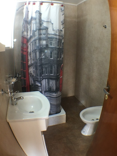 Imagen 10 de 14 de Departamento 2 Ambientes Frente Balcón Venta Almagro