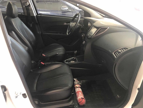 Imagem 8 de 8 de Hyundai Hb20 2015 1.6 Premium Flex Aut. 5p