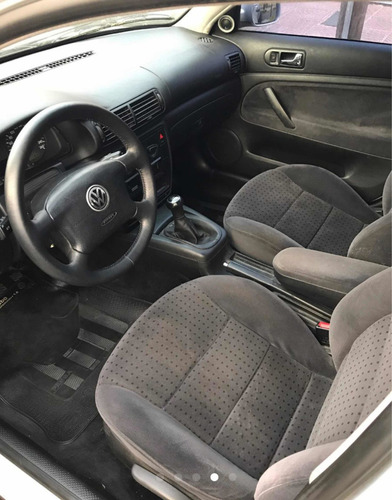 Imagen 4 de 4 de Volkswagen Passat Variant 2000 1.8