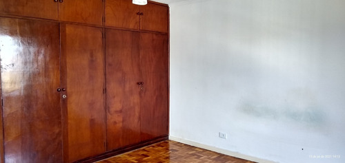 Imagem 5 de 14 de Casa - Sobrado- 2 Dorm 1 Vaga 2 Banheiros Churrasqueira