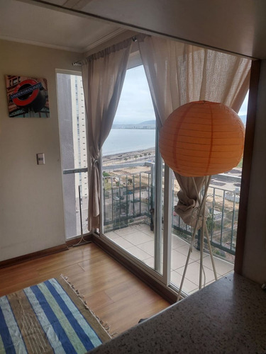 Departamento En Venta De 2 Dorm. En Coquimbo, Vista Al Mar