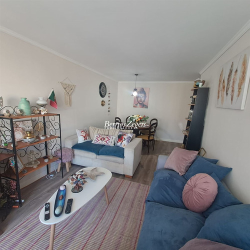 Departamento En Venta De 2 Dorm. 2 Baños, 2 Estac. En Concón
