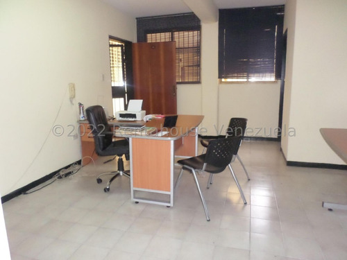 Imagen 29 de 30 de [oficinas En Alquiler En El Centro De Barquisimeto, Lara Monica Carrasquel 0424 556 57 59[
