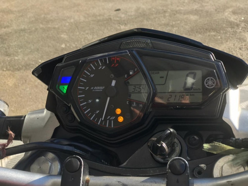 Imagem 2 de 10 de Yamaha Mt 03 Abs