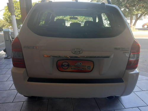 Imagem 3 de 12 de Hyundai Tucson Gls 2.0l 16v Base (flex) (aut) Flex Manual