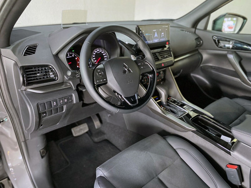 Mitsubishi Eclipse Cross 1.5 Hpe Black Turbo Cvt 5P