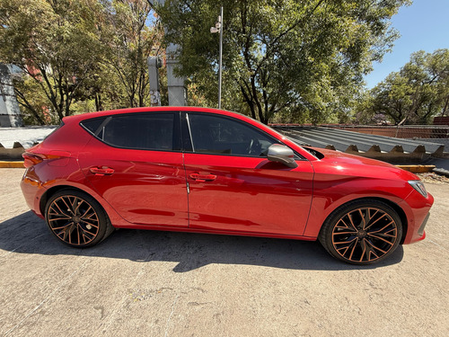 Cupra Leon 300Hp