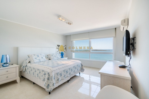 Apartamento Esquinero En Venta En Le Jardin Punta Del Este - Tres Dormitorios En Suite Más Dependencia De Servicio Con Baño- Ref: 4041